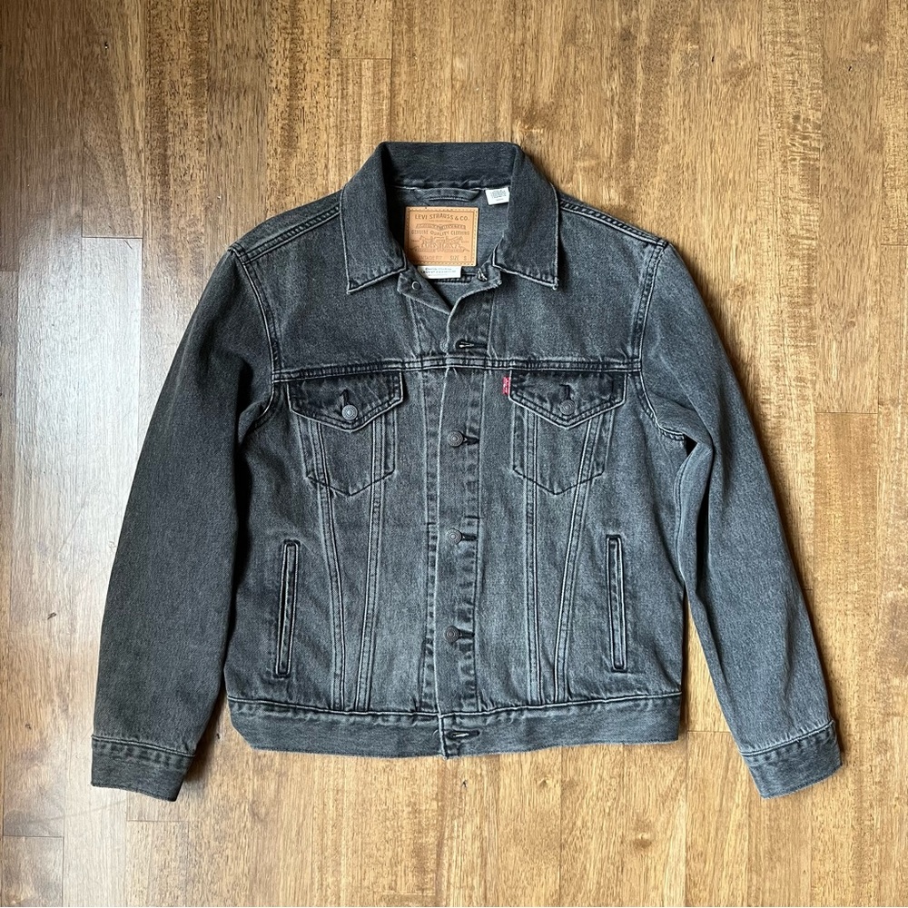 Levi Vintage Relaxed Fit Trucker Jacket